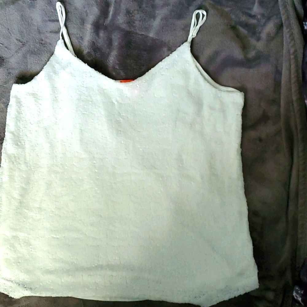 White sequence tank